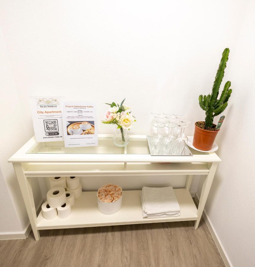 Budget City Appartement Kueche,Bad, Parken Im Zentrum Von 라벤스부르크 외부 사진